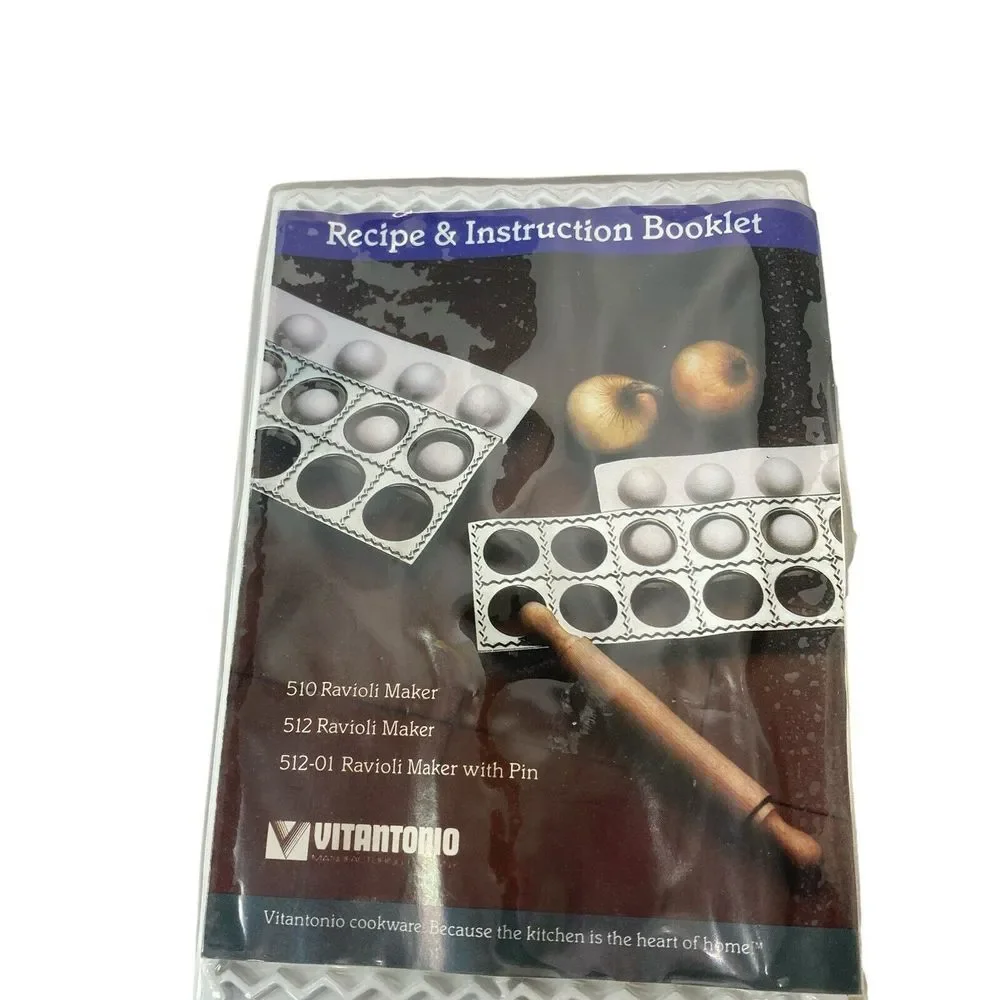 VINTAGE Vitantonio‎ Ravioli Maker/Press #512 Missing Rolling Pin - Unused Item